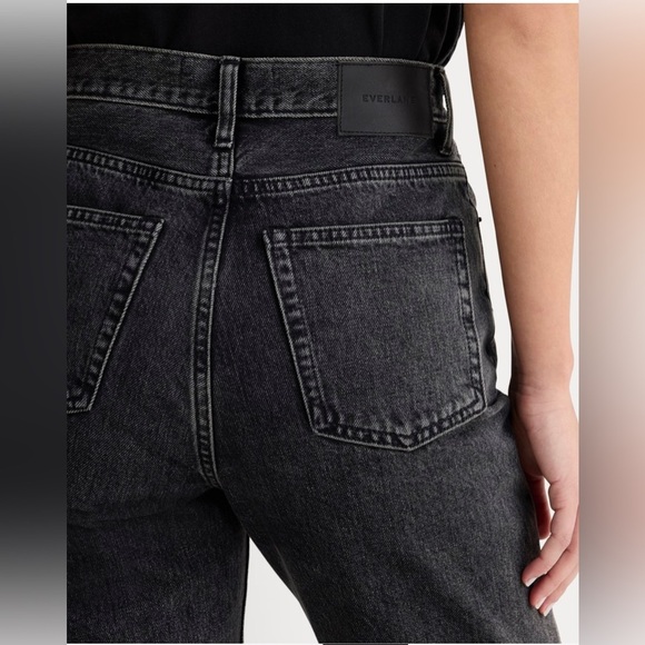 Everlane The Curvy 90s Cheeky Straight Jeans - Picture 3 of 14
